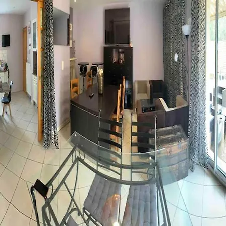 Grande Salle De Bain Toilette Prives Pres Paris Homestay *